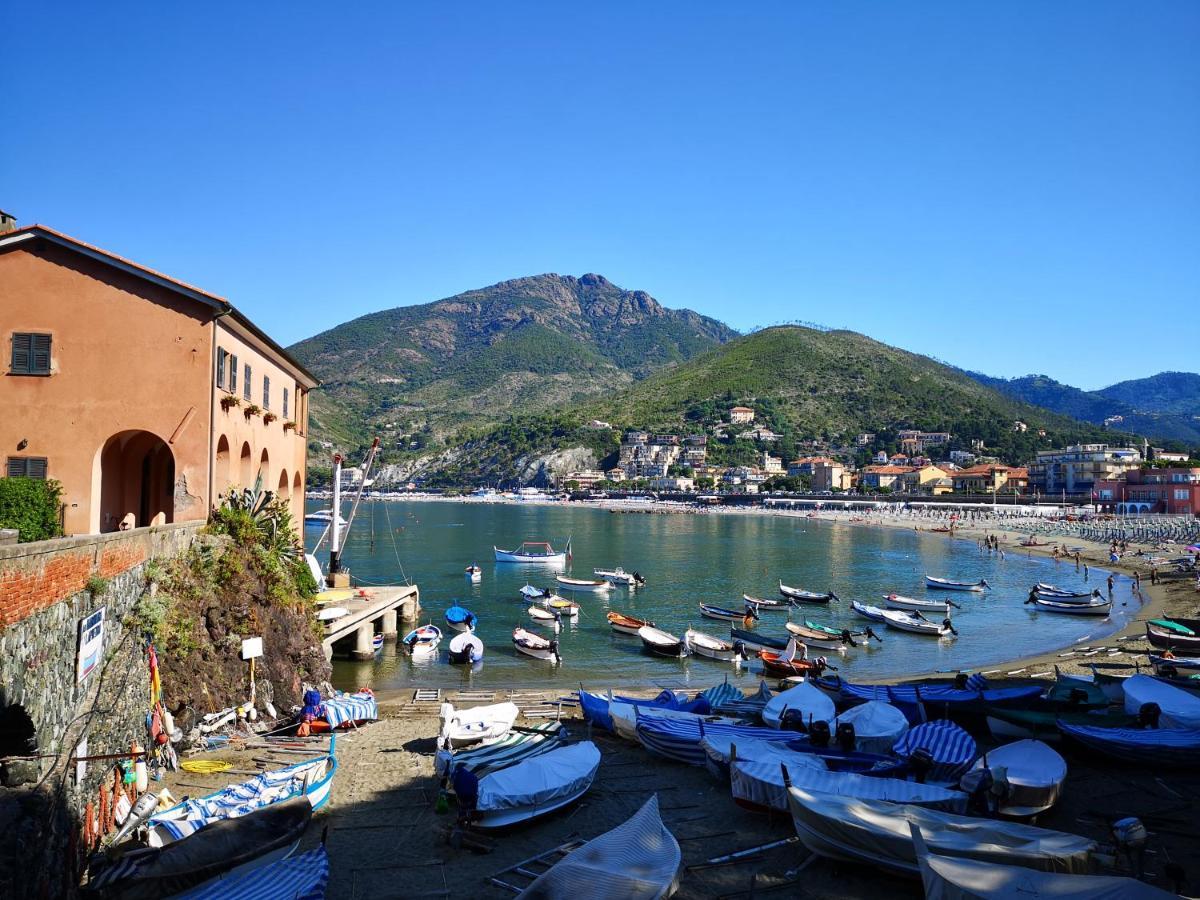 Elegant And Sea View Excelsior Apartment Levanto Extérieur photo