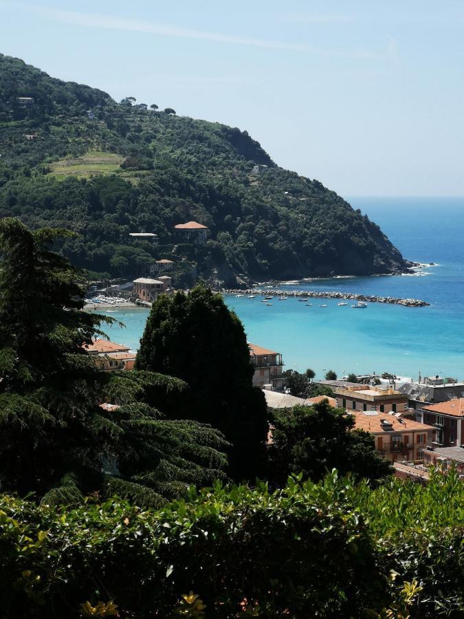 Elegant And Sea View Excelsior Apartment Levanto Extérieur photo