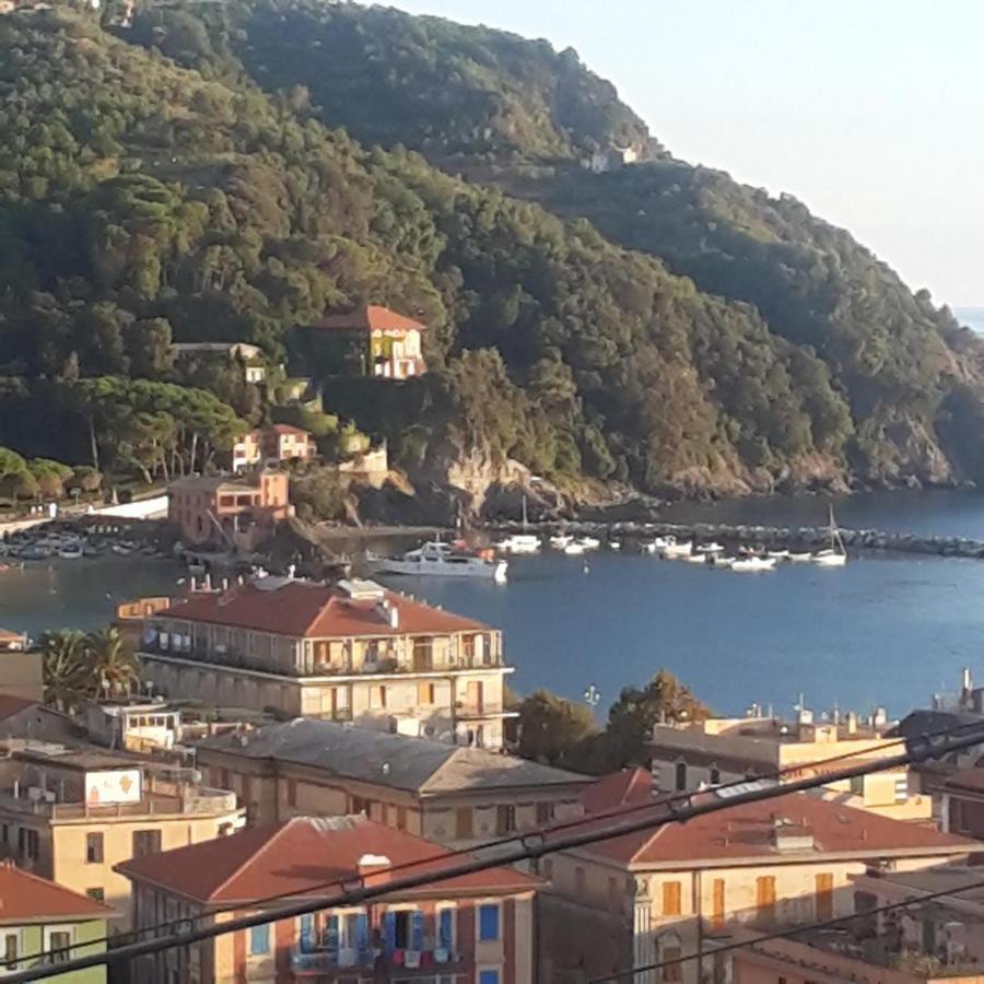 Elegant And Sea View Excelsior Apartment Levanto Extérieur photo